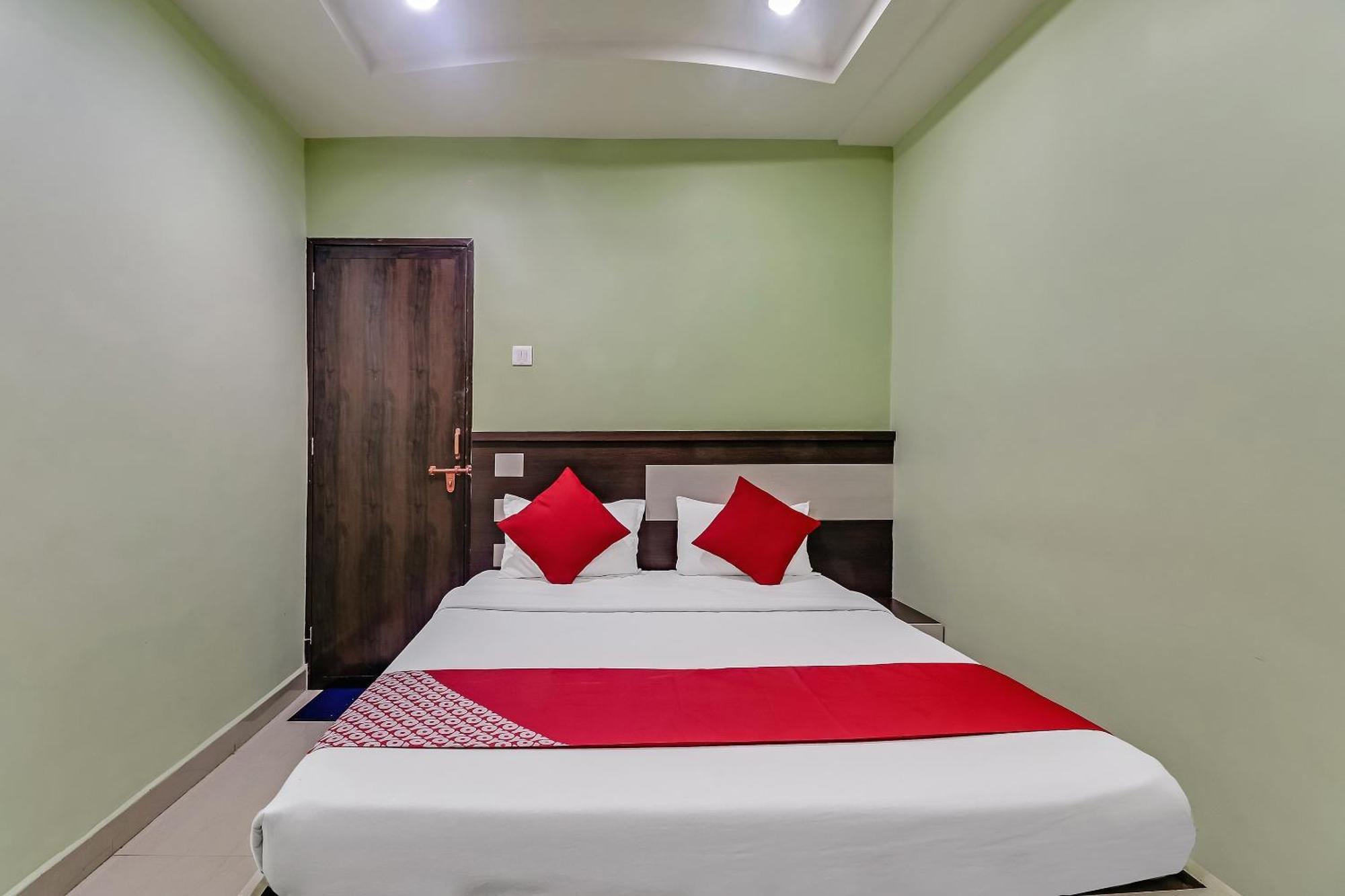 Blossom Suites Bangalore Eksteriør billede