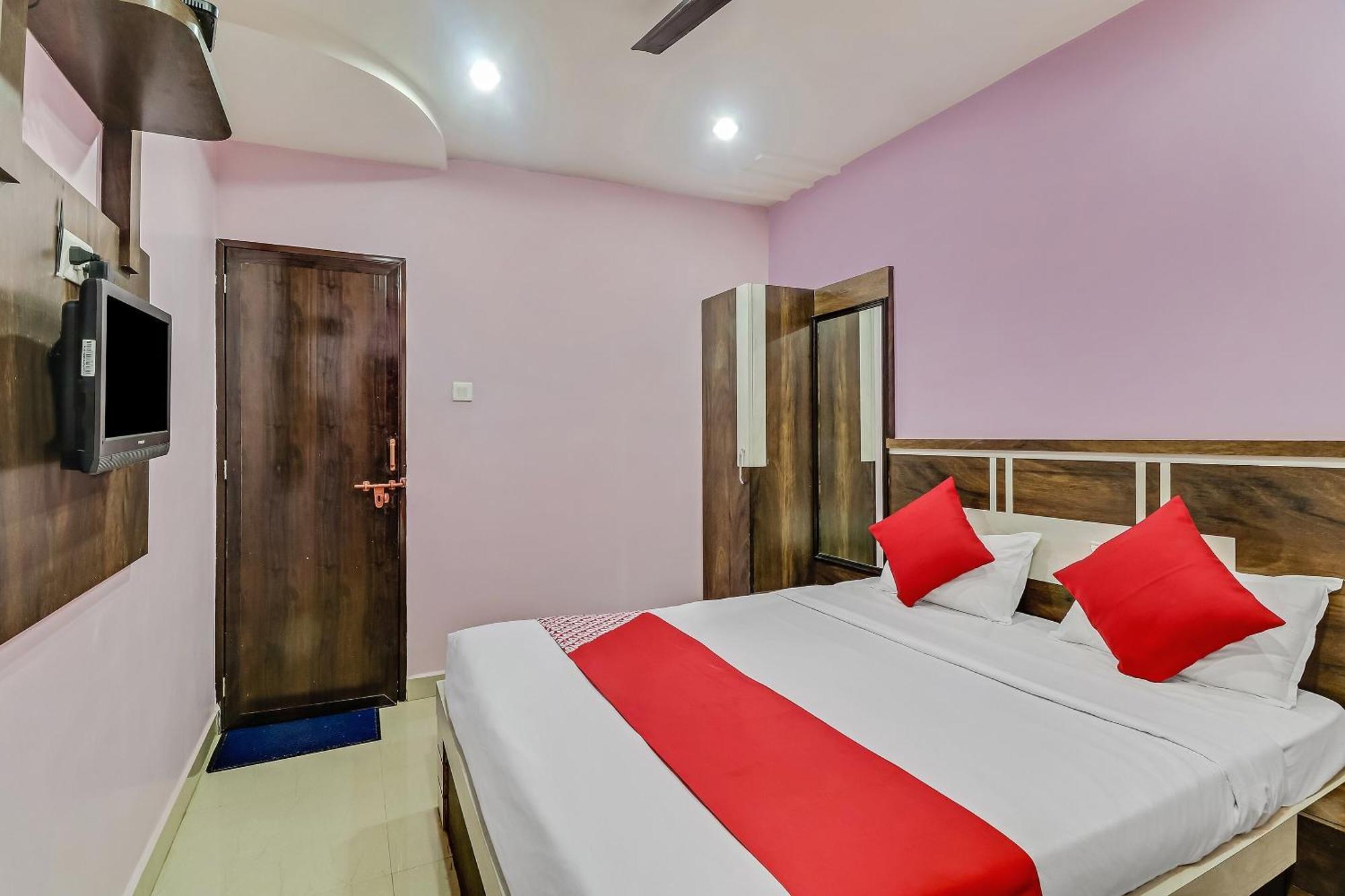 Blossom Suites Bangalore Eksteriør billede